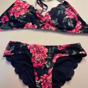 Target floral bikini